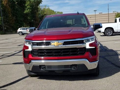Certified 2023 Chevrolet Silverado 1500 LT w/ Convenience Package II image 3