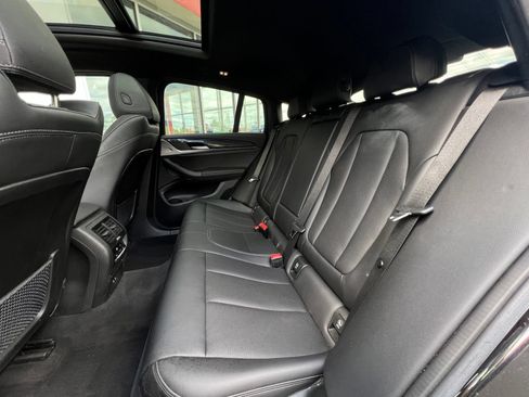 Used 2023 BMW X4 M40i AWD/4WD image 30