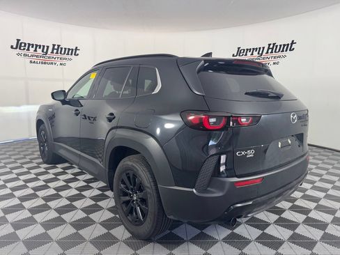 Used 2025 MAZDA CX-50 AWD 2.5 Hybrid w/ Premium Pkg image 9