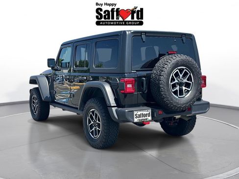 Used 2025 Jeep Wrangler Unlimited Rubicon AWD/4WD image 5