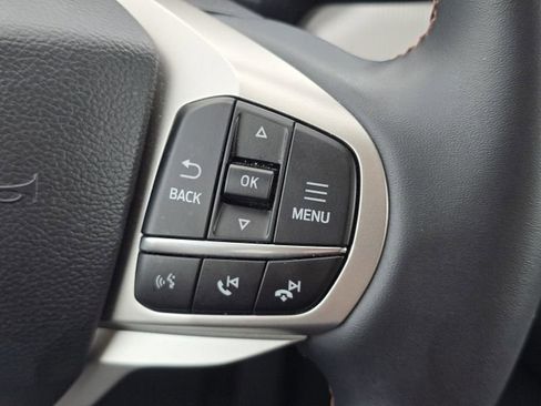 Used 2025 Ford Explorer Active image 19