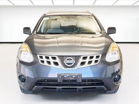 Used 2015 Nissan Rogue S w/ Convenience Package image 2