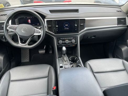 Certified 2023 Volkswagen Atlas SE AWD/4WD image 12