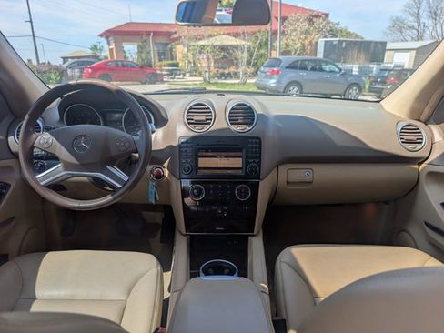 Used 2010 Mercedes-Benz ML 350 4MATIC image 17