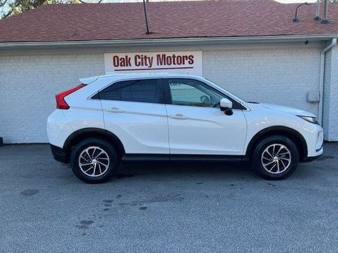 Used 2020 Mitsubishi Eclipse Cross ES FWD image 4