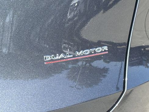 Used 2022 Tesla Model Y Performance AWD/4WD image 14
