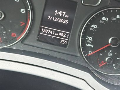 Used 2018 Audi Q3 2.0T Premium w/ Convenience Package