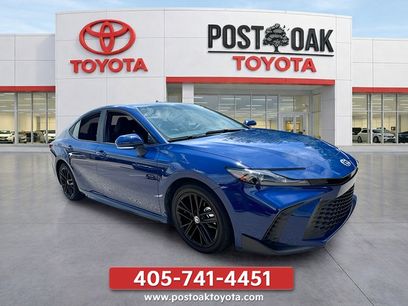 Used 2025 Toyota Camry SE