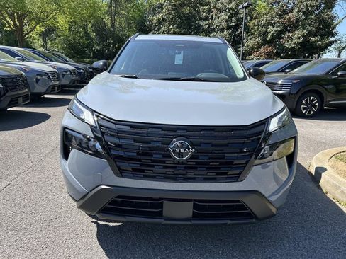 New 2026 Nissan Rogue SV AWD/4WD image 2