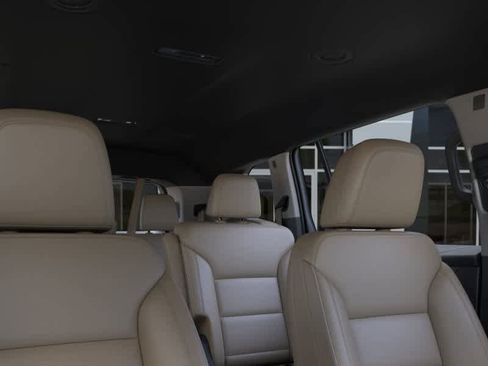 New 2026 Buick Enclave Preferred w/ Power Package AWD/4WD image 24