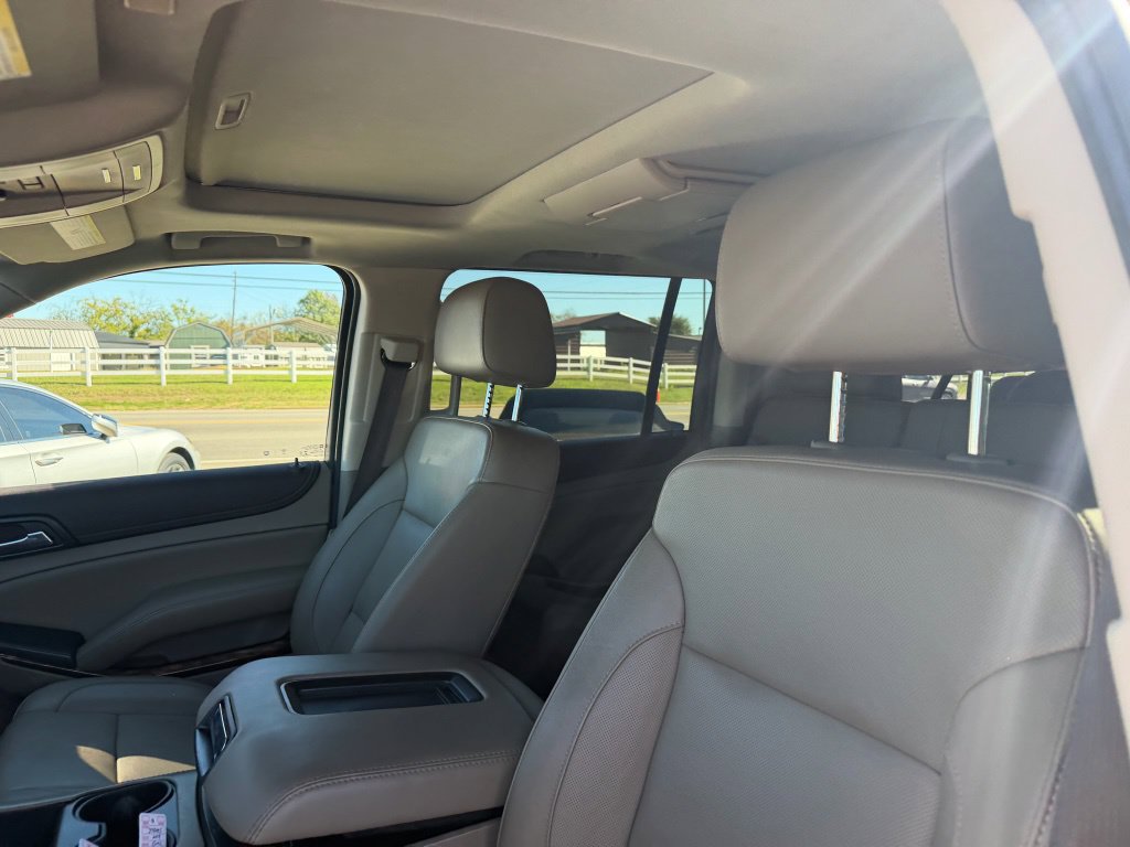 Used 2019 GMC Yukon XL SLT w/ Open Road Package RWD image 10