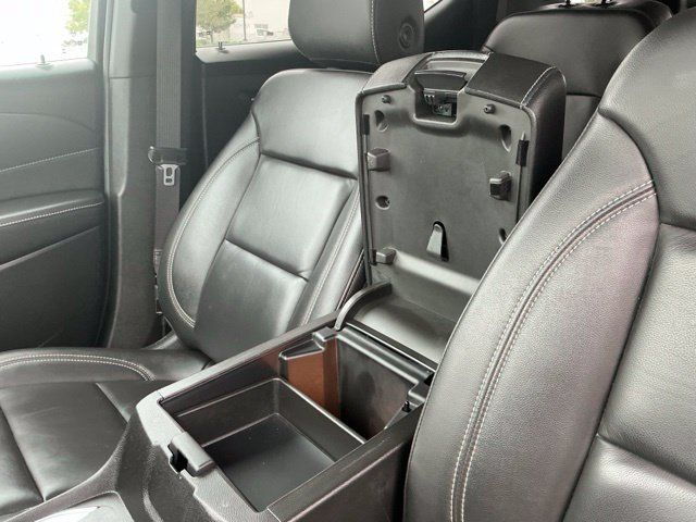 Used 2023 Chevrolet Traverse LT w/ LT Premium Package FWD image 31