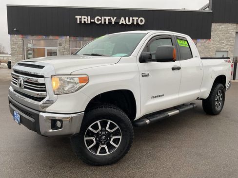 Used 2017 Toyota Tundra SR5 w/ TRD Off Road Package image 1
