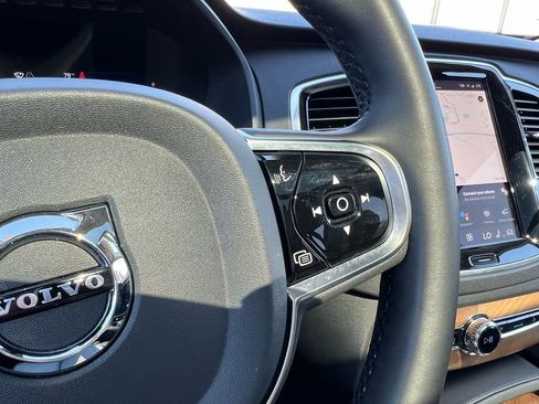 Certified 2024 Volvo XC90 B6 Plus w/ Protection Package Premier AWD/4WD image 13