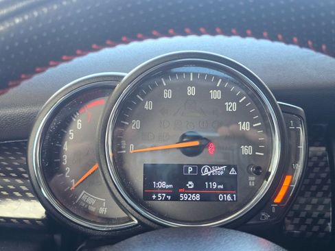 Used 2020 MINI Cooper S w/ Premium Package image 6