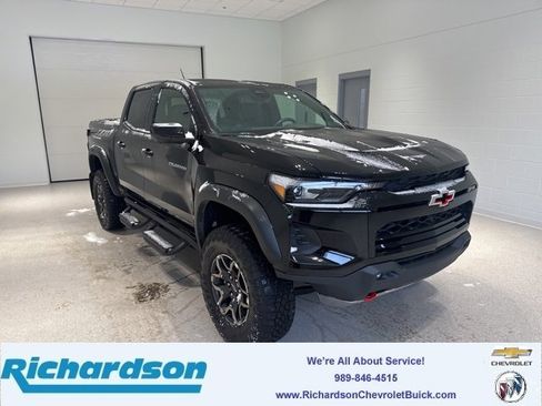 Certified 2023 Chevrolet Colorado ZR2 w/ ZR2 Convenience Package III image 1