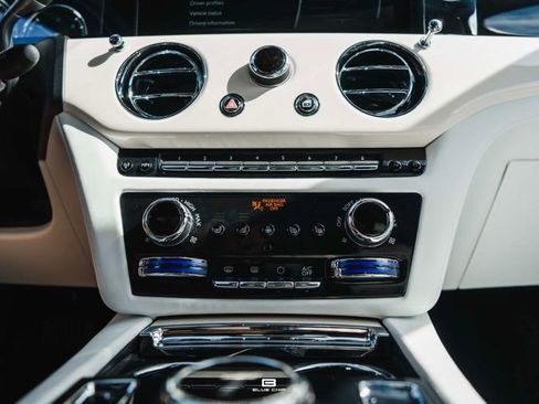 Used 2023 Rolls-Royce Ghost w/ Ghost Package image 19