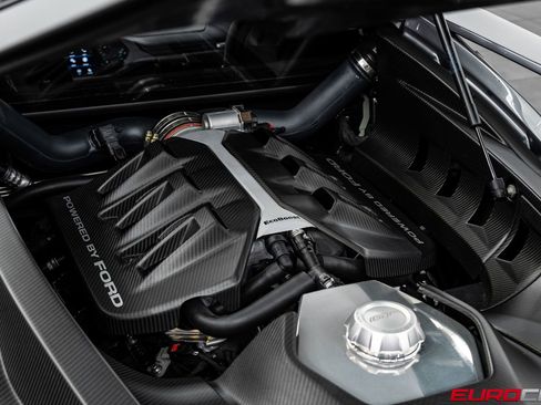Used 2018 Ford GT RWD image 20