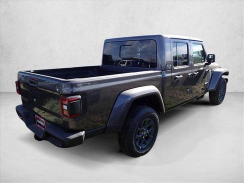 New 2026 Jeep Gladiator Sport AWD/4WD image 4