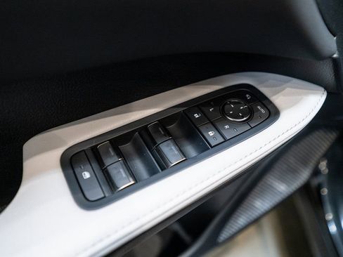 Used 2024 Lexus RX 350h image 22