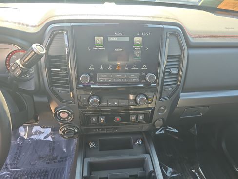 Used 2023 Nissan Titan PRO-4X w/ Pro-4x Convenience Package image 22