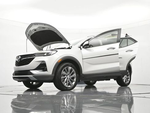 Used 2020 Buick Encore GX Essence w/ Experience Buick Package AWD/4WD image 49