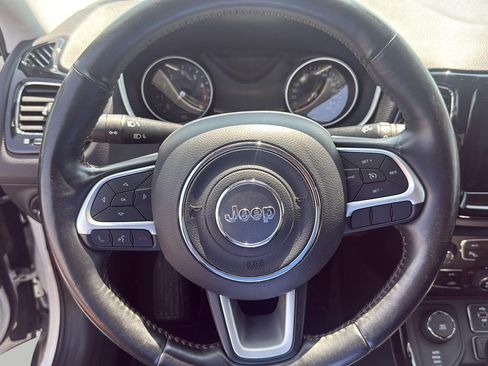 Used 2018 Jeep Compass Limited w/ Safety & Security Group AWD/4WD image 21