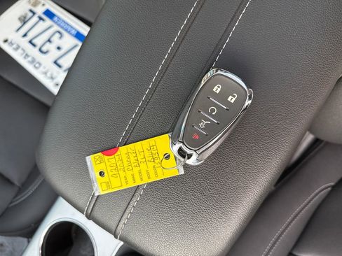 Used 2024 Chevrolet Blazer LT w/ Sound & Technology Package image 35