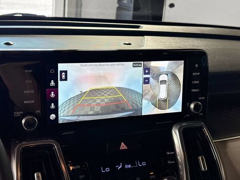 Certified 2023 Kia Sorento SX Prestige AWD/4WD image 17
