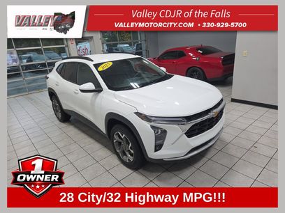 Used 2025 Chevrolet Trax LT w/ LT Convenience Package