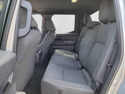 Used 2025 Toyota Tacoma SR5 AWD/4WD image 14