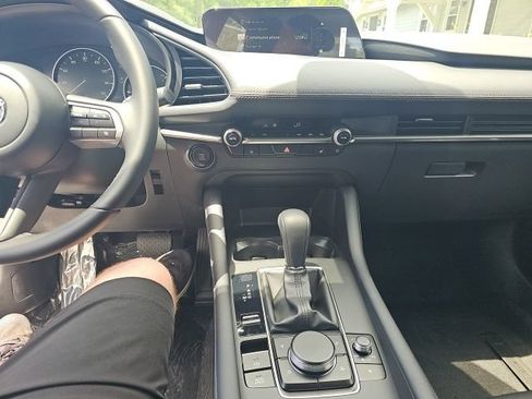 New 2026 MAZDA MAZDA3 2.5 S Sedan w/ Preferred Pkg FWD image 21