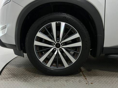 Used 2022 Nissan Pathfinder Platinum w/ Cargo Package AWD/4WD image 41