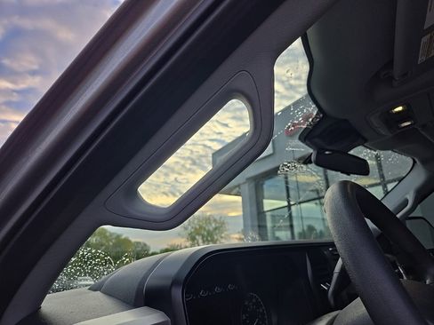 Used 2024 Ford F350 XLT w/ 360-Degree Camera Package image 48