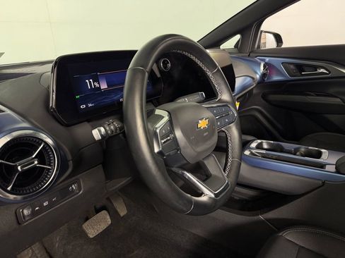 Used 2024 Chevrolet Equinox EV LT image 22