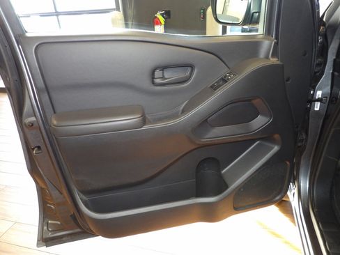 Used 2022 Nissan Frontier S image 18