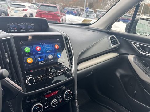 Used 2023 Subaru Forester Limited image 15