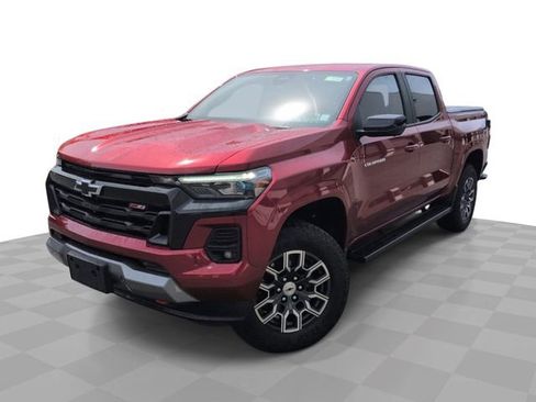 Used 2023 Chevrolet Colorado Z71 w/ Z71 Convenience Package 2 AWD/4WD image 1