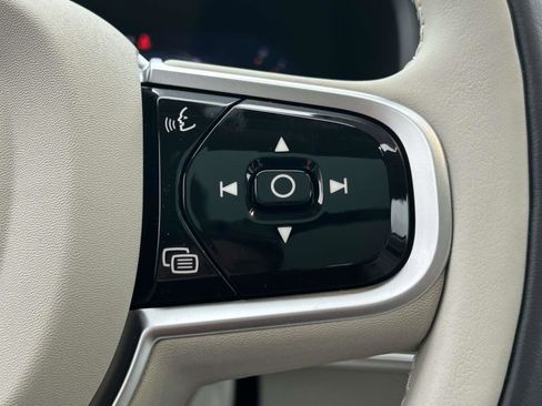 New 2026 Volvo XC90 B6 Ultra image 22