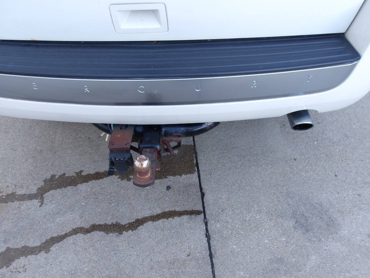 Used 2010 Mercury Mariner 2WD image 26