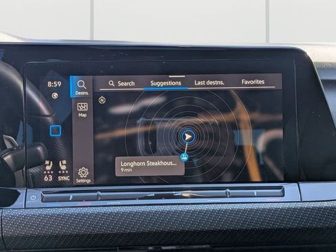 Used 2024 Volkswagen Golf R image 22