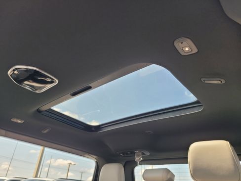 New 2026 Jeep Grand Wagoneer Limited AWD/4WD image 12