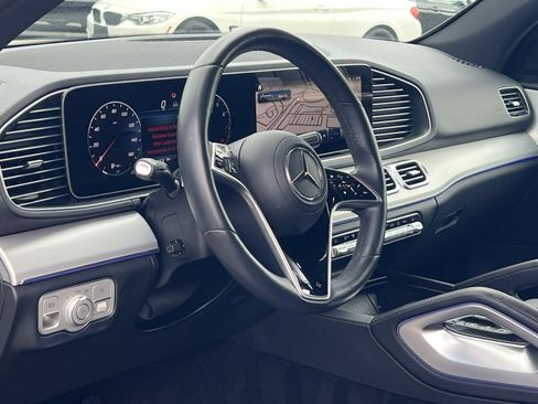 Used 2025 Mercedes-Benz GLE 350 4MATIC image 17