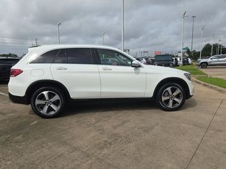 Used 2022 Mercedes-Benz GLC 300 video 4