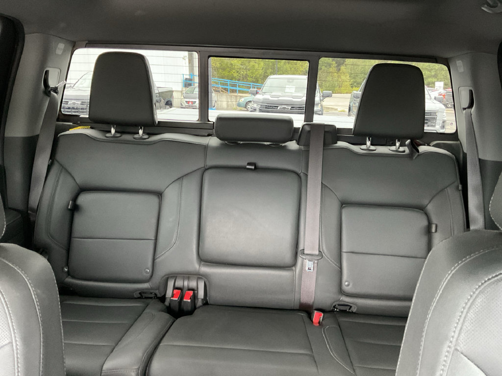 Used 2024 Chevrolet Silverado 2500 LTZ w/ LTZ Convenience Package AWD/4WD image 25