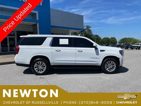 Used 2023 GMC Yukon XL SLT AWD/4WD image 47