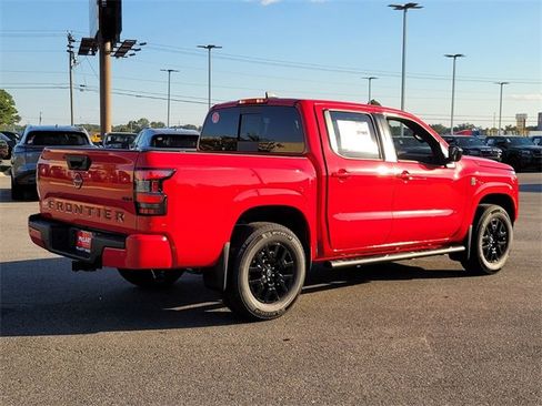 New 2026 Nissan Frontier SV w/ SV Convenience Package image 3