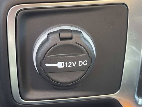 Used 2022 Jeep Wrangler Sport AWD/4WD image 26