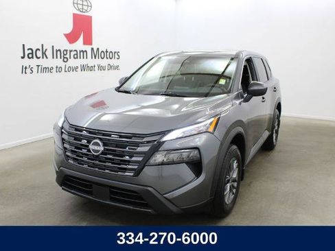 Certified 2026 Nissan Rogue S FWD image 1