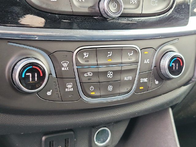 Used 2018 Chevrolet Traverse LT AWD/4WD image 22